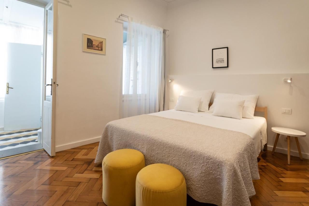 Mimi Carera Apartment & Room 로비니 외부 사진